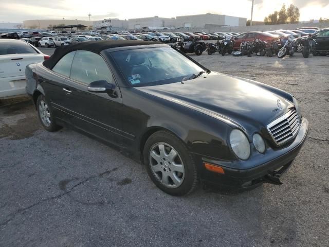 2003 Mercedes-Benz CLK 320