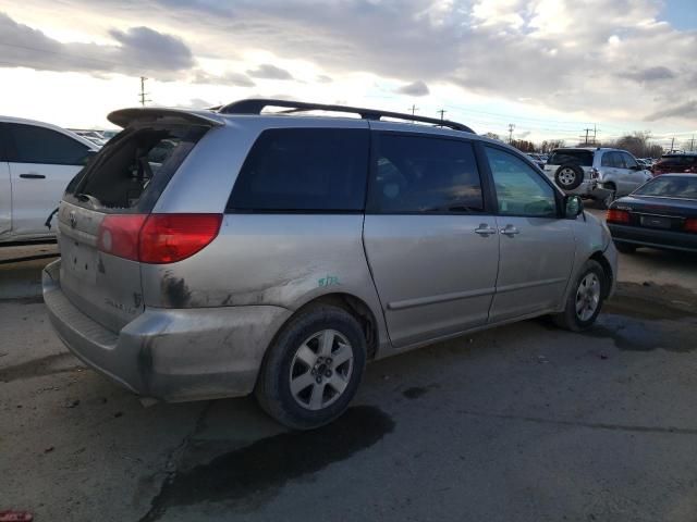 2010 Toyota Sienna CE