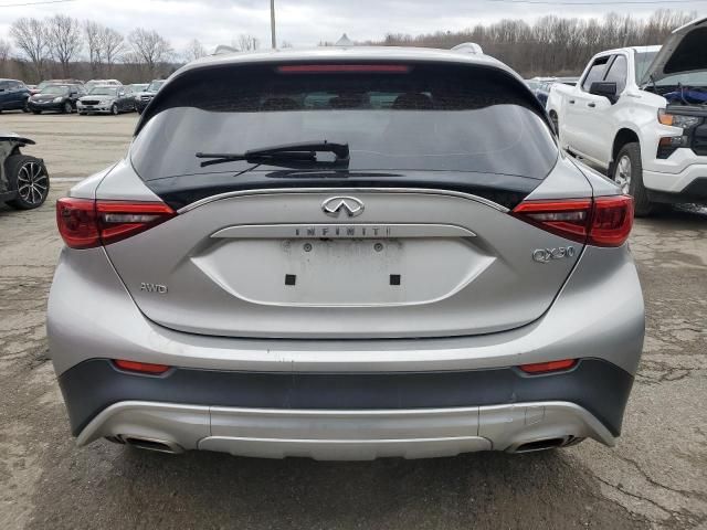 2017 Infiniti QX30 Base