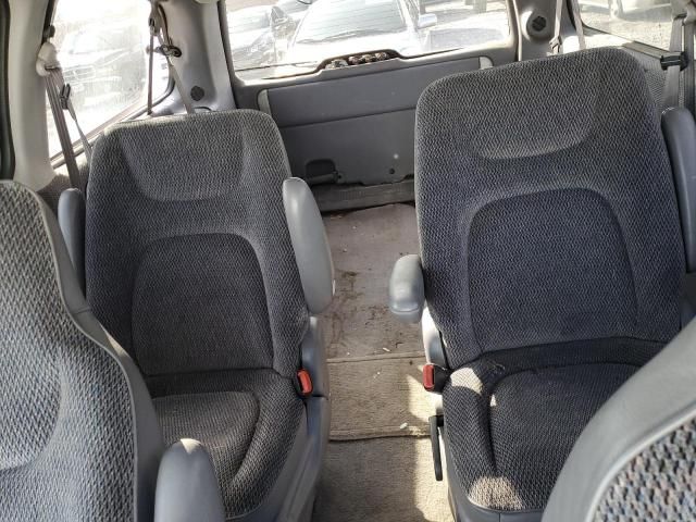 1997 Dodge Grand Caravan SE