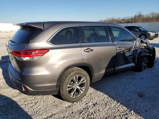 2019 Toyota Highlander LE