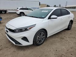 KIA salvage cars for sale: 2022 KIA Forte FE