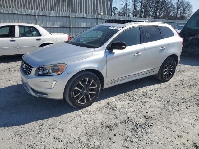 2017 Volvo XC60 T6 Dynamic