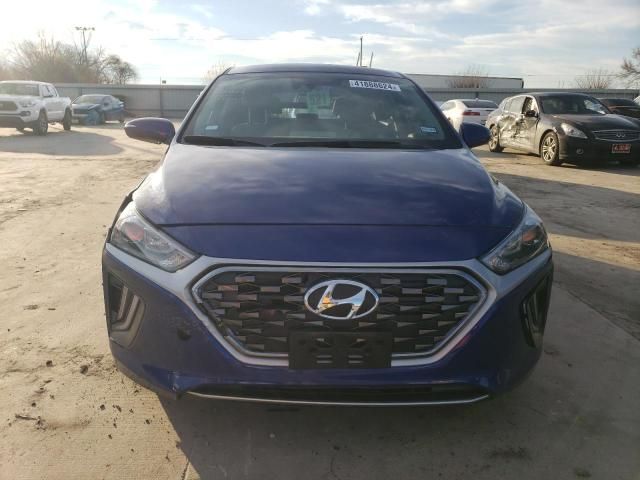 2022 Hyundai Ioniq SE