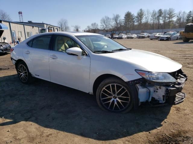 2015 Lexus ES 300H