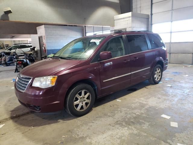 2009 Chrysler Town & Country Touring