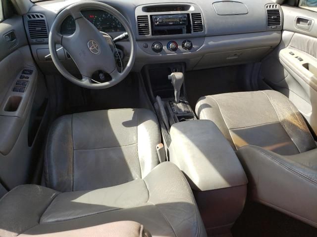 2004 Toyota Camry LE