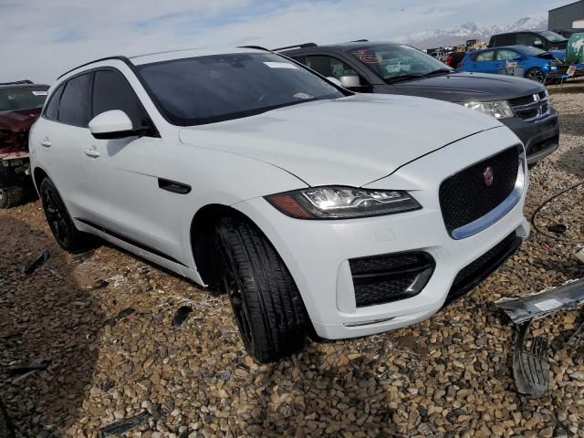 2017 Jaguar F-PACE R-Sport