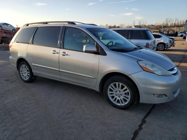 2007 Toyota Sienna XLE