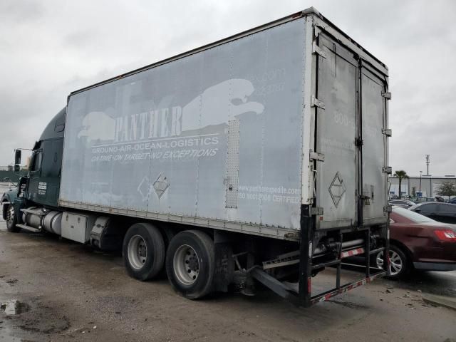 2005 Freightliner Conventional Columbia