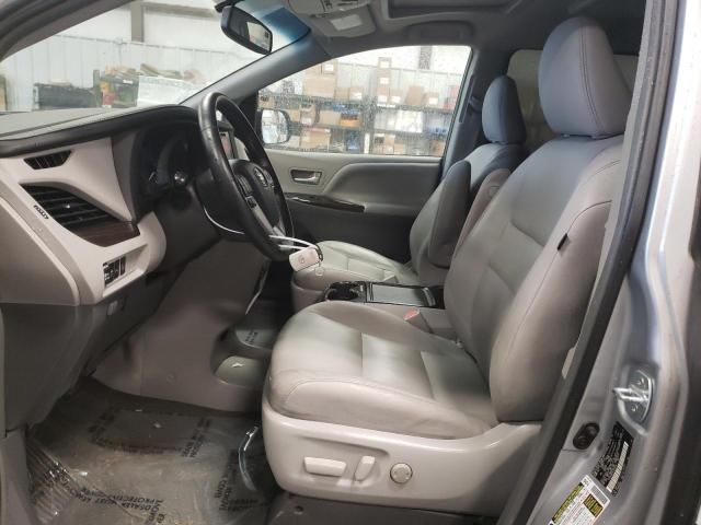 2015 Toyota Sienna XLE