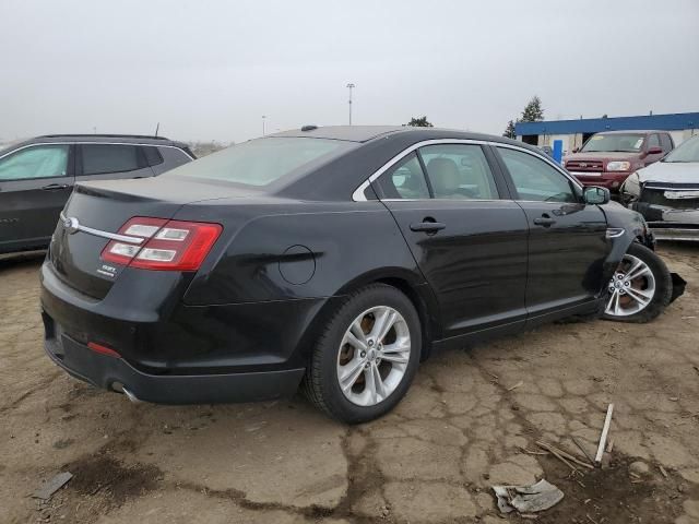 2017 Ford Taurus SEL