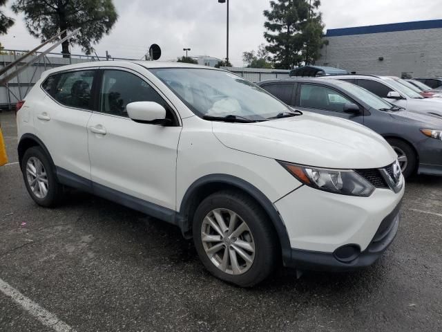 2017 Nissan Rogue Sport S