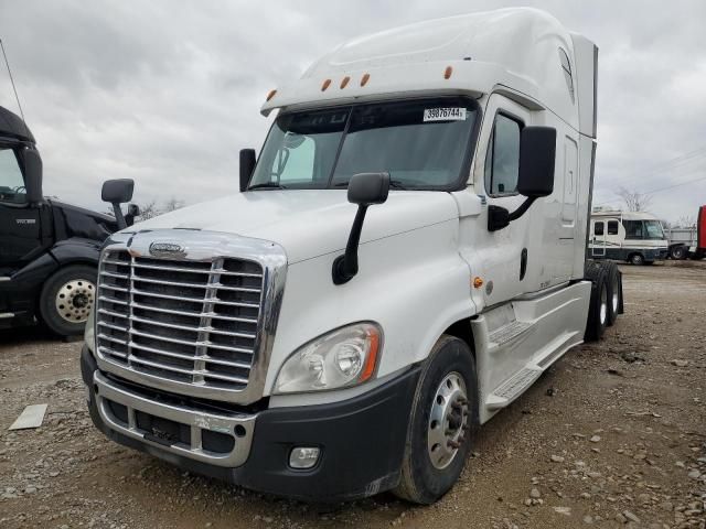 2017 Freightliner Cascadia 125