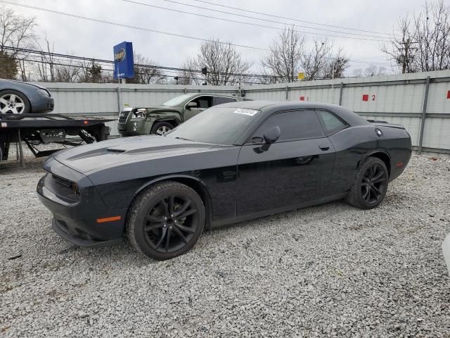 2016 Dodge Challenger SXT