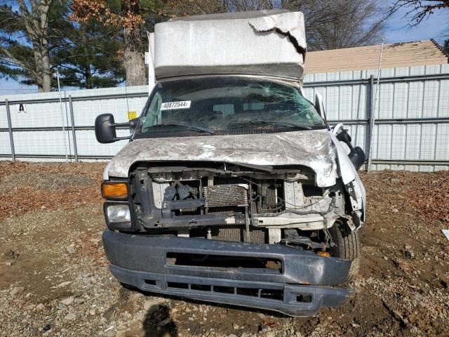 2011 Ford Econoline E350 Super Duty Van