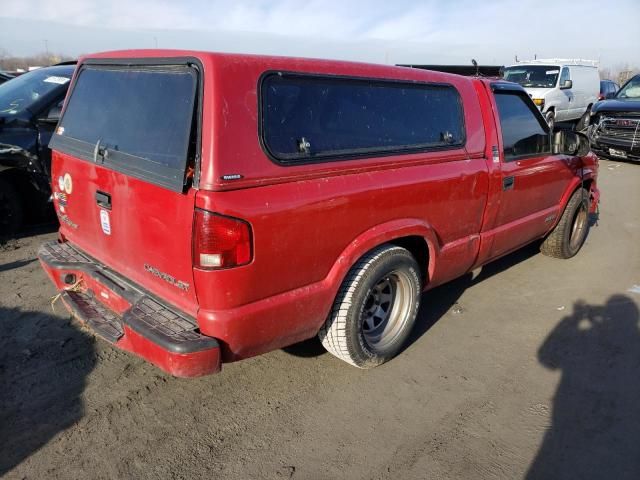 2001 Chevrolet S Truck S10