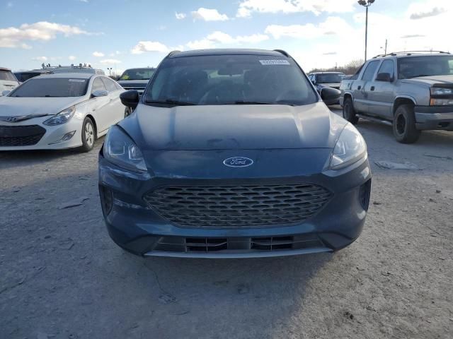 2020 Ford Escape SE Sport