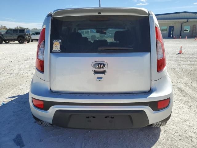 2013 KIA Soul +