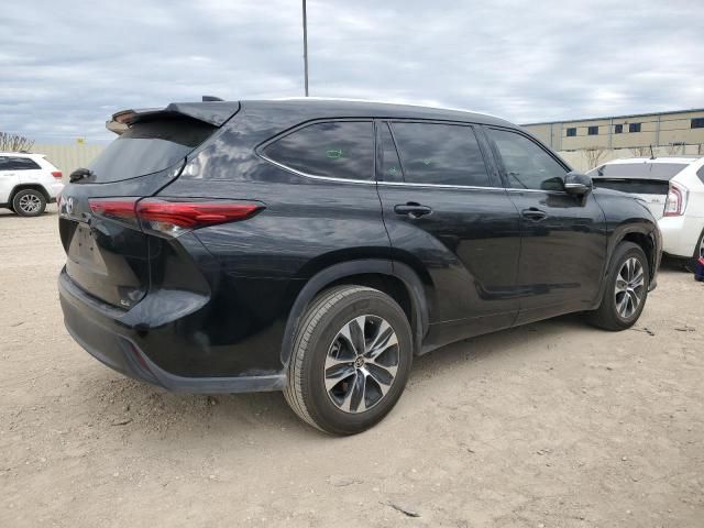 2020 Toyota Highlander XLE