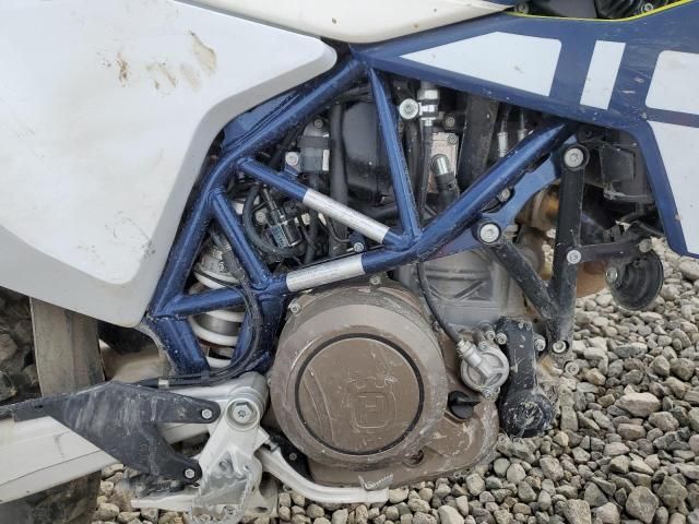 2023 Husqvarna 701 Enduro