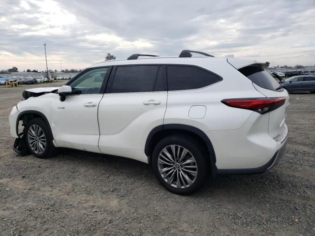 2020 Toyota Highlander Hybrid Platinum