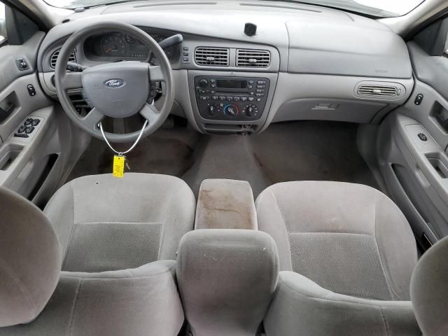 2005 Ford Taurus SE