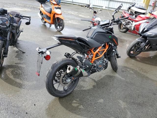 2023 KTM 390 Duke