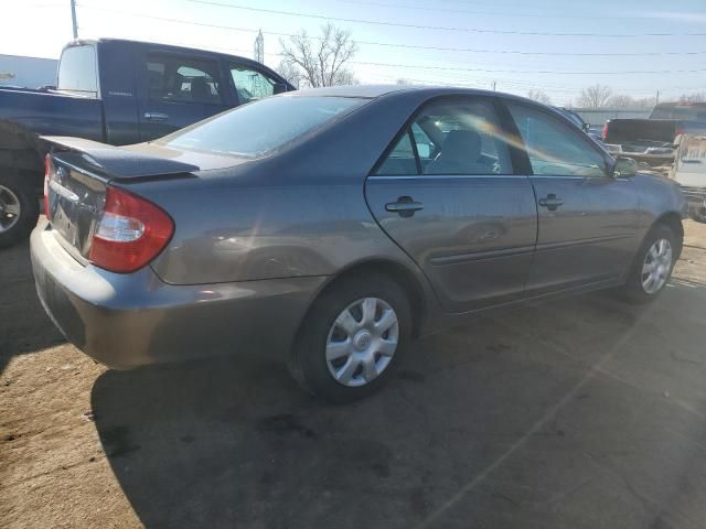 2004 Toyota Camry LE