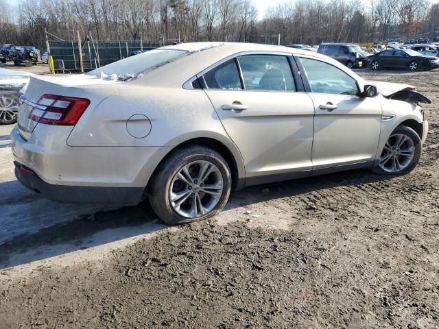 2017 Ford Taurus SE