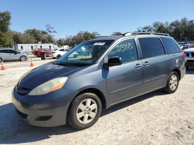 2007 Toyota Sienna CE