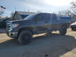 Salvage cars for sale from Copart Wichita, KS: 2017 Toyota Tundra Crewmax SR5