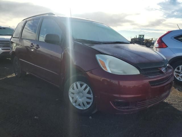 2005 Toyota Sienna CE