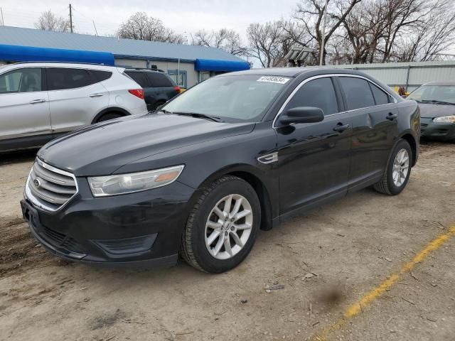 2013 Ford Taurus SE