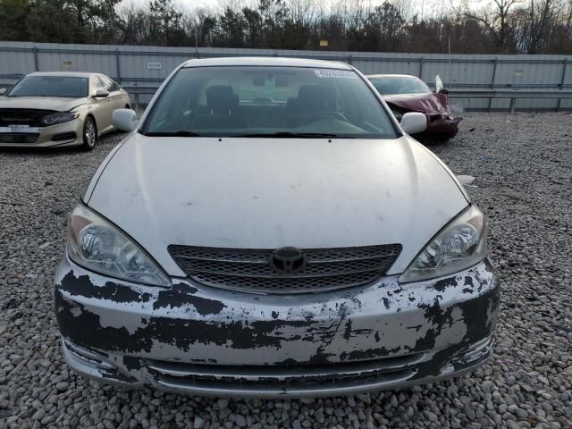 2004 Toyota Camry LE