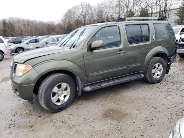 2005 Nissan Pathfinder LE