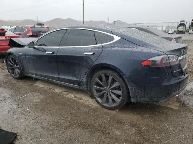 2015 Tesla Model S 70D