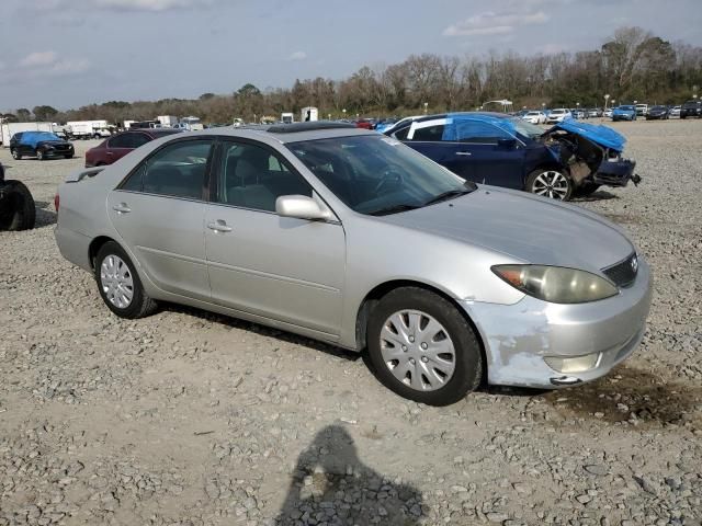 2005 Toyota Camry LE