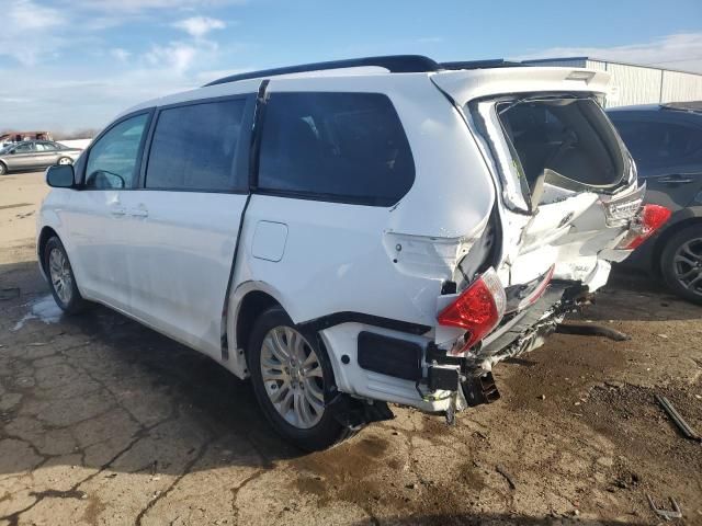 2014 Toyota Sienna XLE