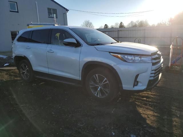 2019 Toyota Highlander LE