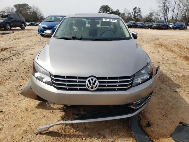 2014 Volkswagen Passat SEL