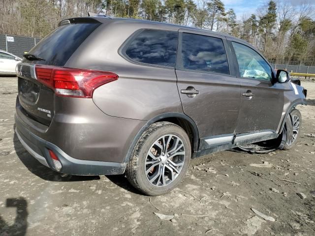 2017 Mitsubishi Outlander SE