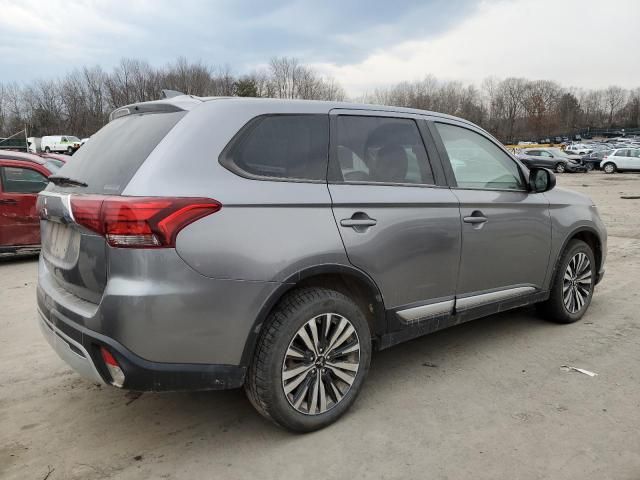 2020 Mitsubishi Outlander SE