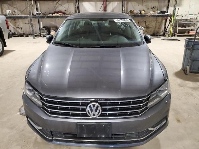 2016 Volkswagen Passat S