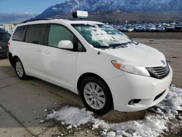 2014 Toyota Sienna XLE