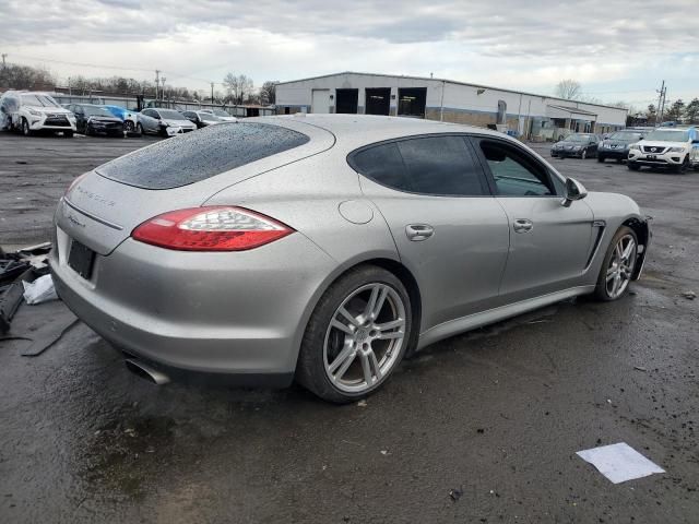 2012 Porsche Panamera 2