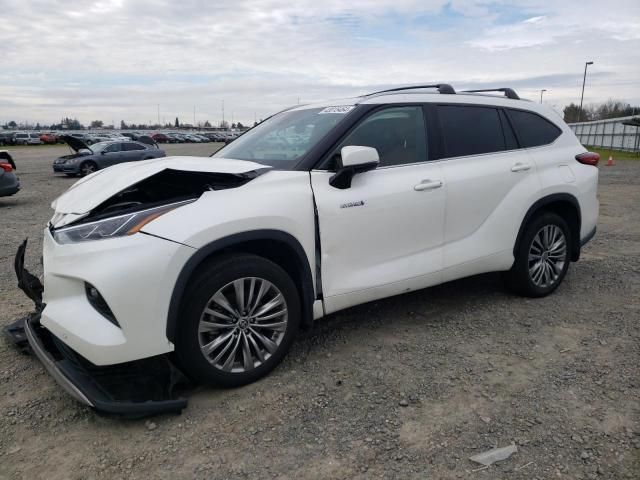 2020 Toyota Highlander Hybrid Platinum