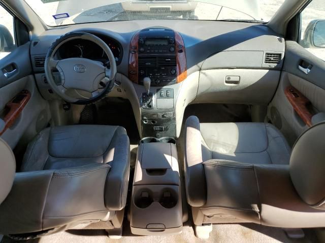 2006 Toyota Sienna XLE