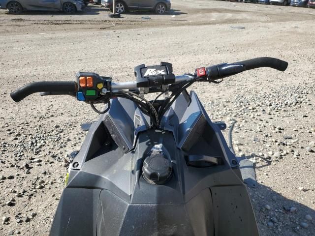 2017 Polaris 800 Switch