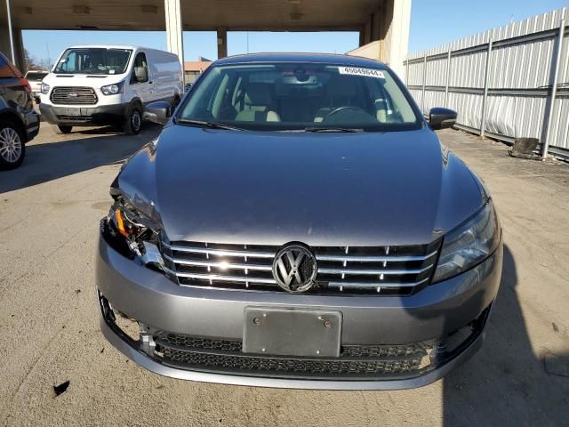 2014 Volkswagen Passat SE